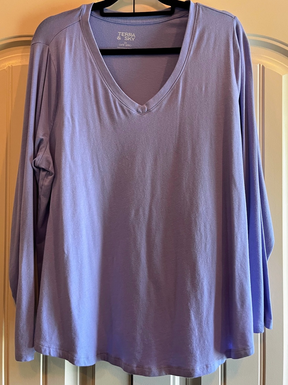 1XL Terra & Sky Lavender V-Neck Long Sleeve Top